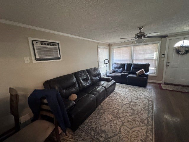 206 North Rd, Chelmsford, MA, 206 North Rd, Chelmsford, MA Photo #4