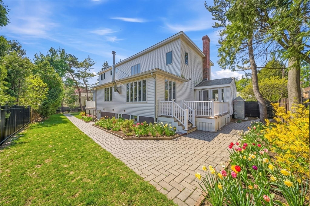 124 Deborah Rd