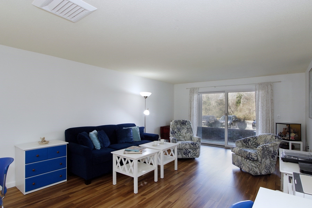 42 Old Colony Way 6