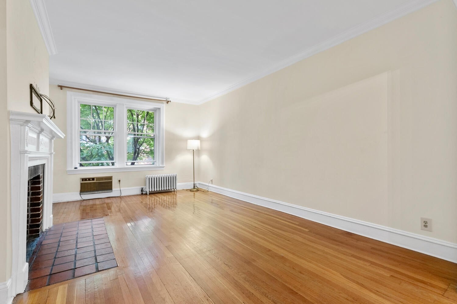 315 Tappan St #1, Brookline, MA, 315 Tappan St #1, Brookline, MA Photo #4