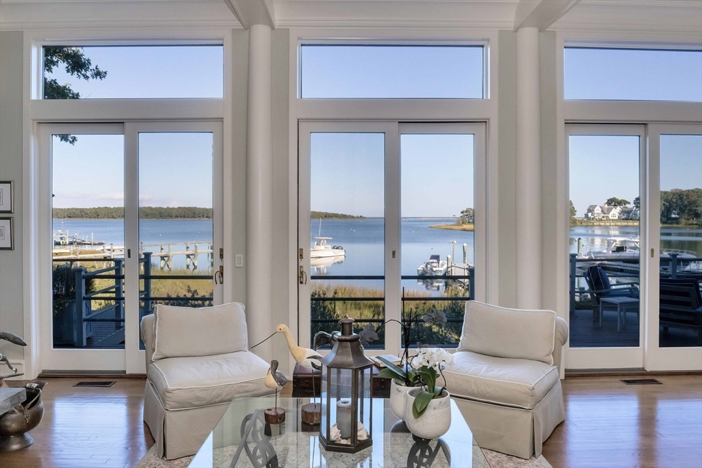 Mashpee, Massachusetts 02649, United States, 5 Bedrooms Bedrooms, ,5 BathroomsBathrooms,Residential,Active,115280