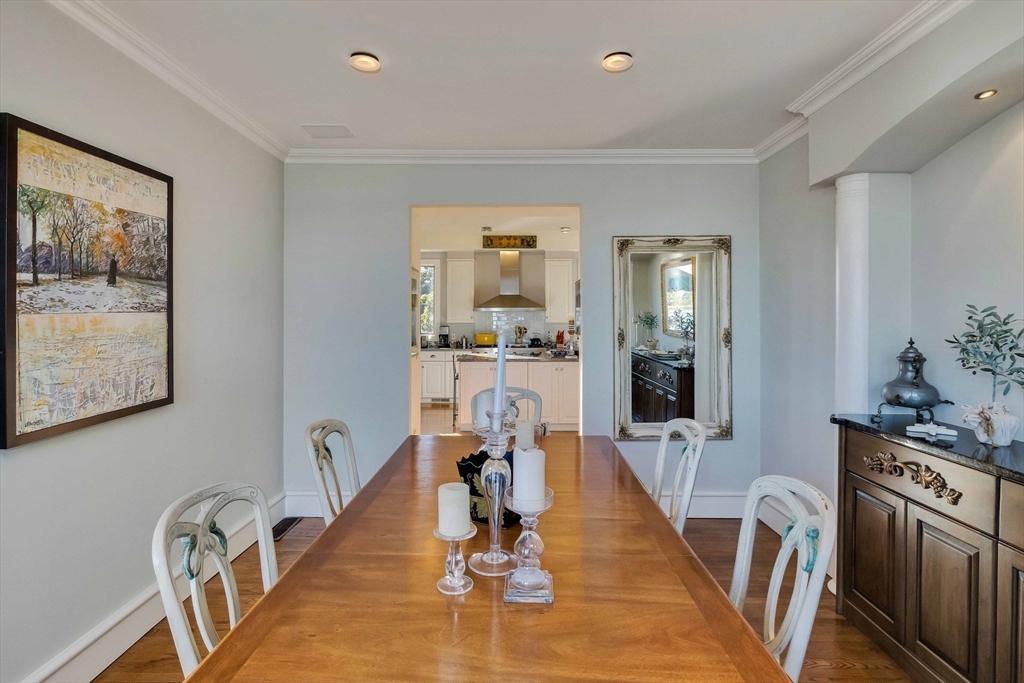 Mashpee, Massachusetts 02649, United States, 5 Bedrooms Bedrooms, ,5 BathroomsBathrooms,Residential,Active,115280