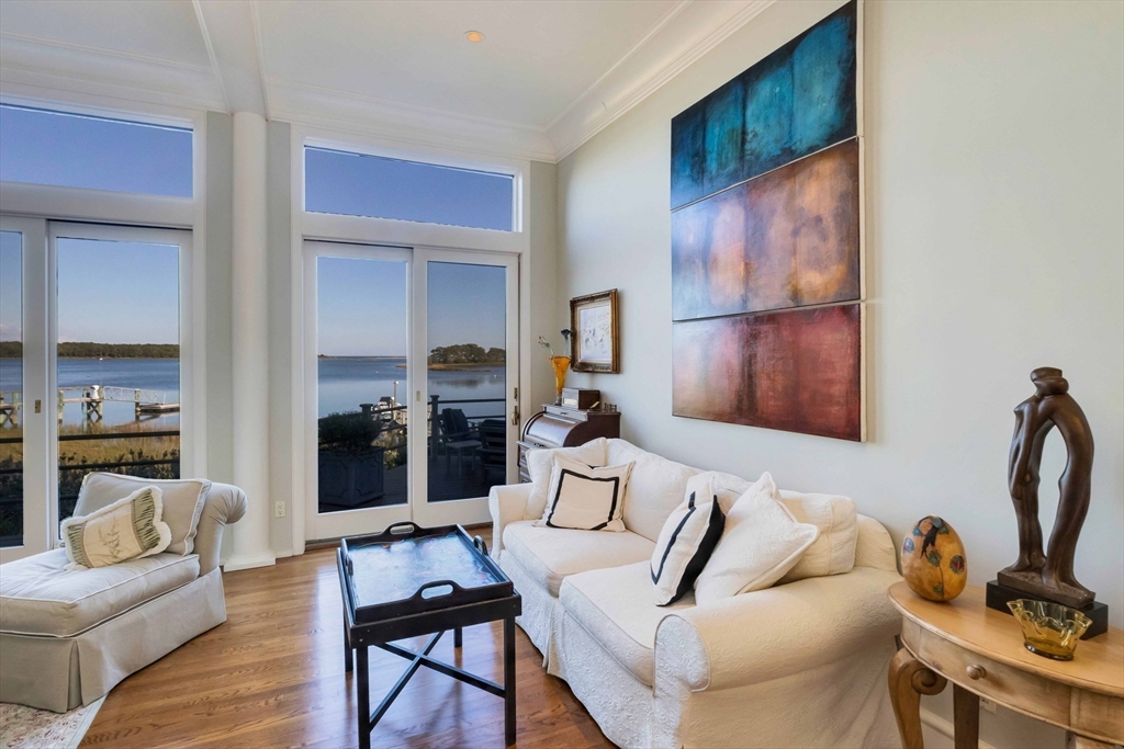 Mashpee, Massachusetts 02649, United States, 5 Bedrooms Bedrooms, ,5 BathroomsBathrooms,Residential,Active,115280