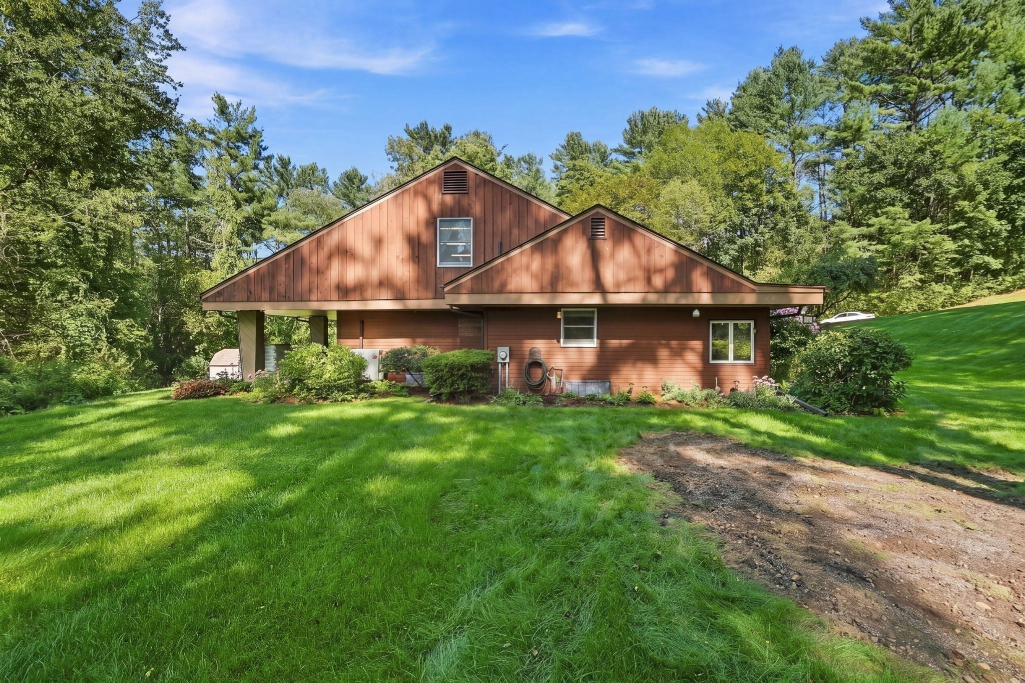 6 Ragged Hill Rd, Ware, MA Photo #4