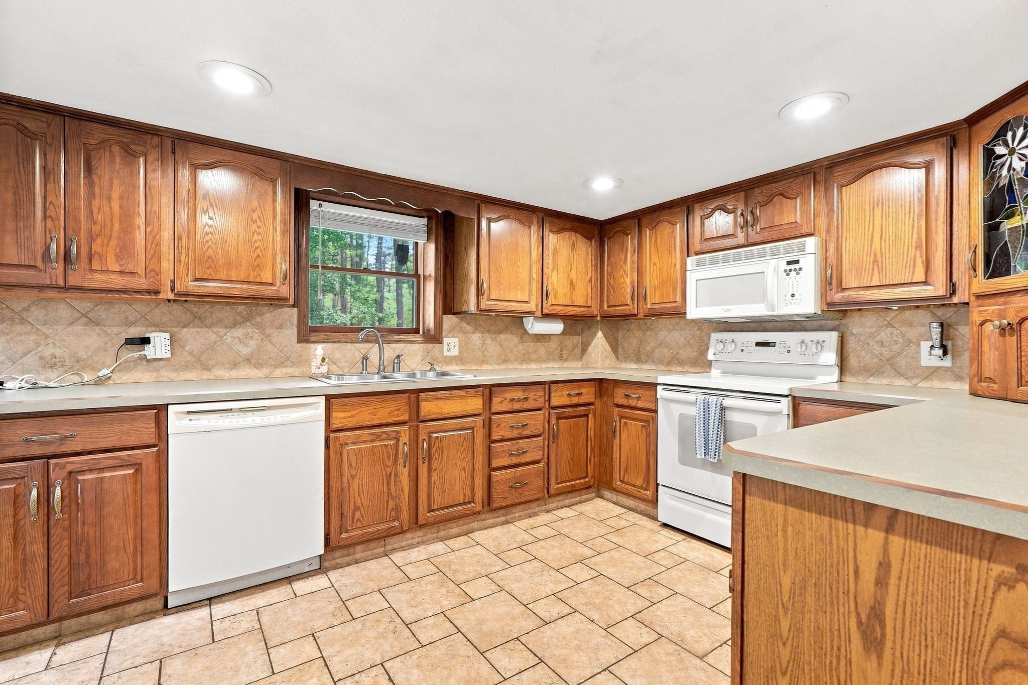 6 Ragged Hill Rd, Ware, MA Photo #21