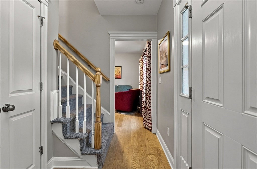 19 Riverside Drive