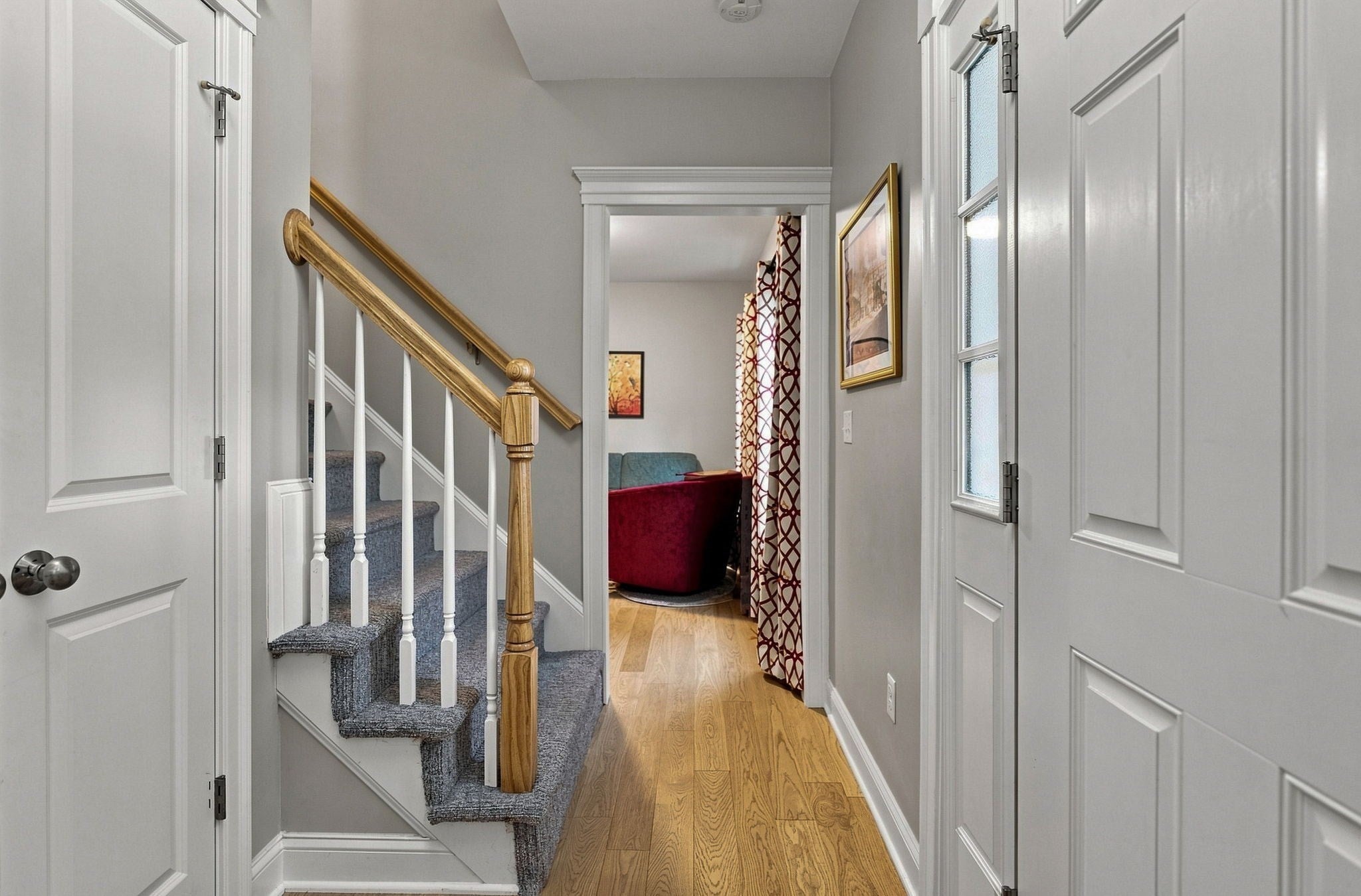 19 Riverside Drive