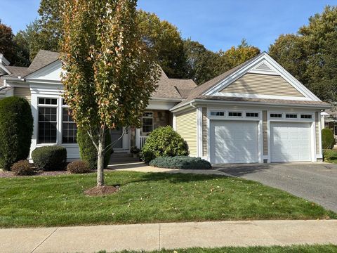 69 High Pine Cir 69 Wilbraham MA 01095