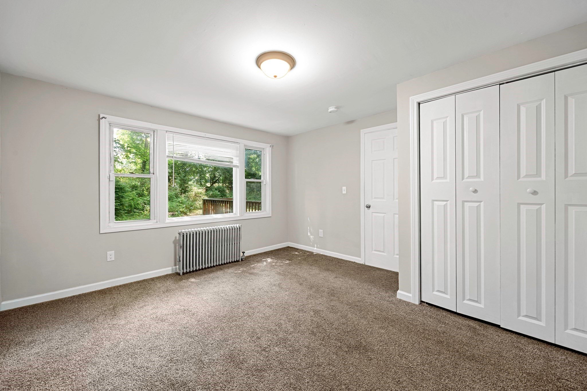 1100 Roosevelt Ave, Springfield, MA Photo #14