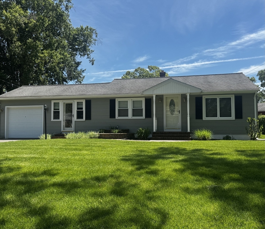 10 Benger Ave