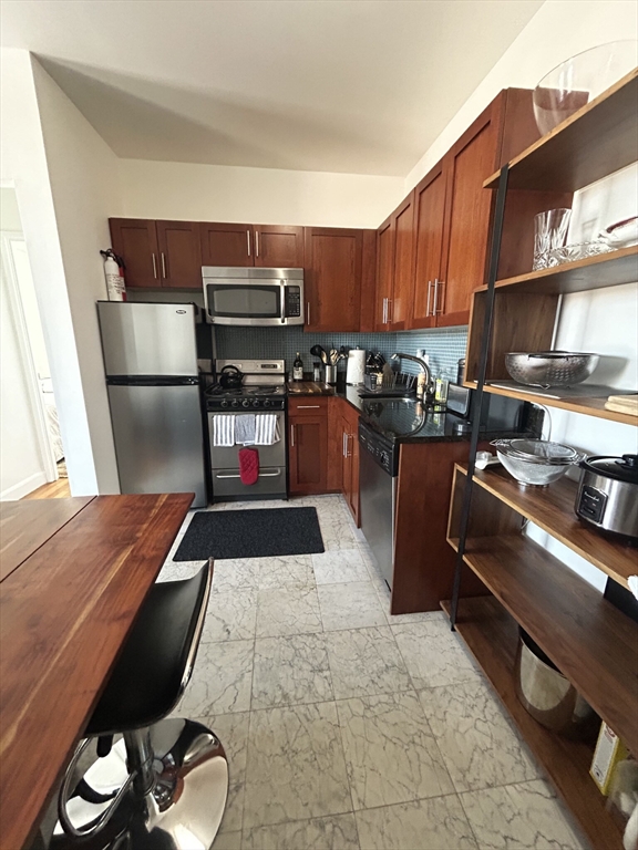 483 Beacon Street 96