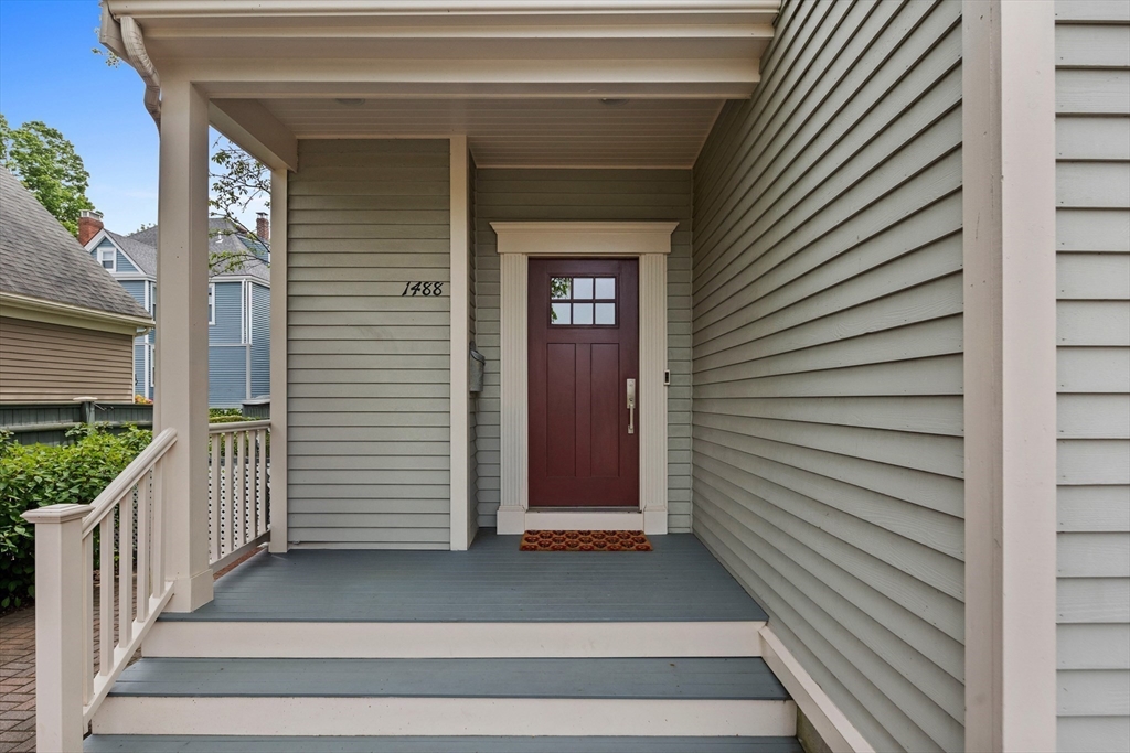 1488 Washington St 1488