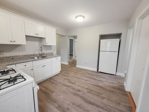 Photo of 49 Rosedale St #3, Boston, MA 02124 (MLS # 73505531)