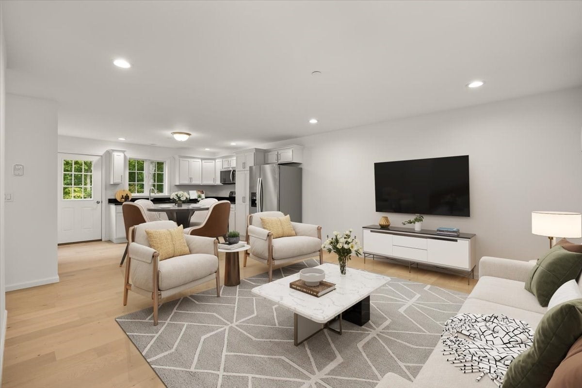 531 Foundry Street #D, Easton, MA, 531 Foundry Street #D, Easton, MA Photo #3