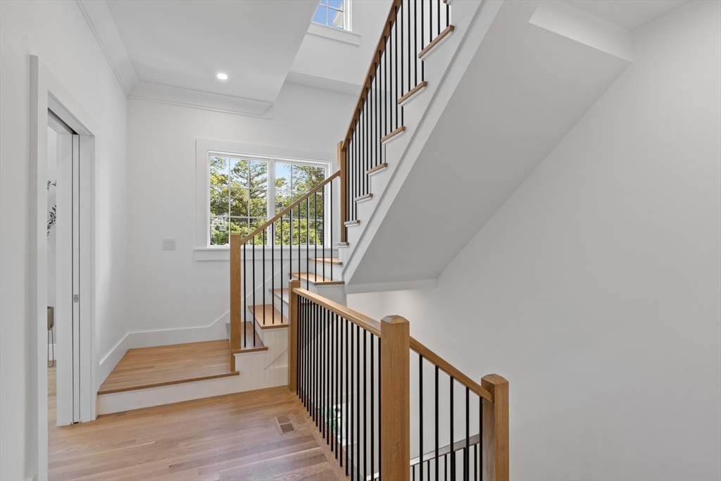 32 Edgewood Road 1