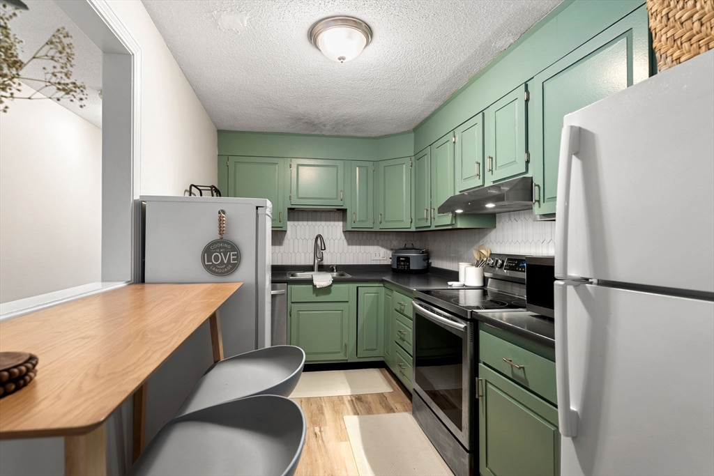 440 North Ave 191