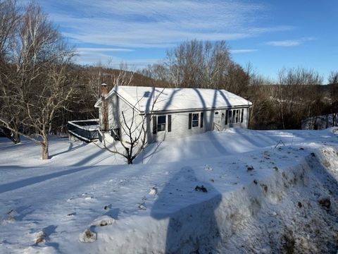 352 Reed St Warren MA 01083