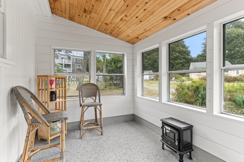 Eastham, Massachusetts 02642, United States, 2 Bedrooms Bedrooms, ,1 BathroomBathrooms,Residential,Active,90243