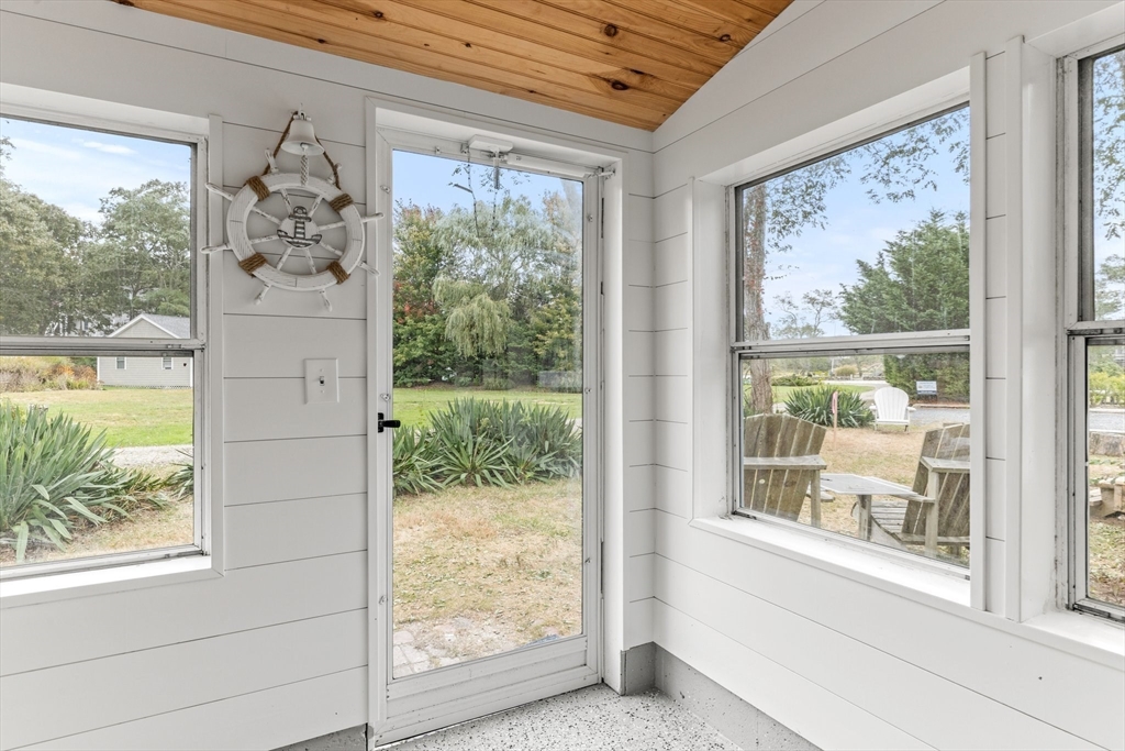 Eastham, Massachusetts 02642, United States, 2 Bedrooms Bedrooms, ,1 BathroomBathrooms,Residential,Active,90243