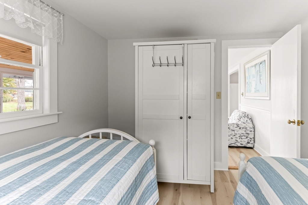 Eastham, Massachusetts 02642, United States, 2 Bedrooms Bedrooms, ,1 BathroomBathrooms,Residential,Active,90243