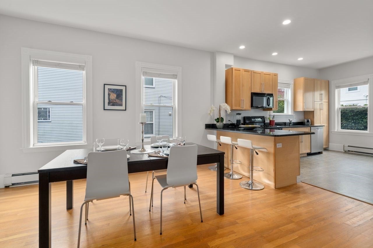 82 Tuttle St #1, Boston, MA Photo #10