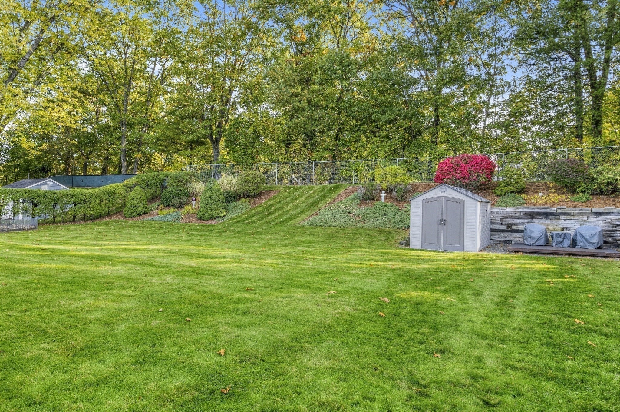 7 Phyllis Drive, Billerica, MA Photo #4