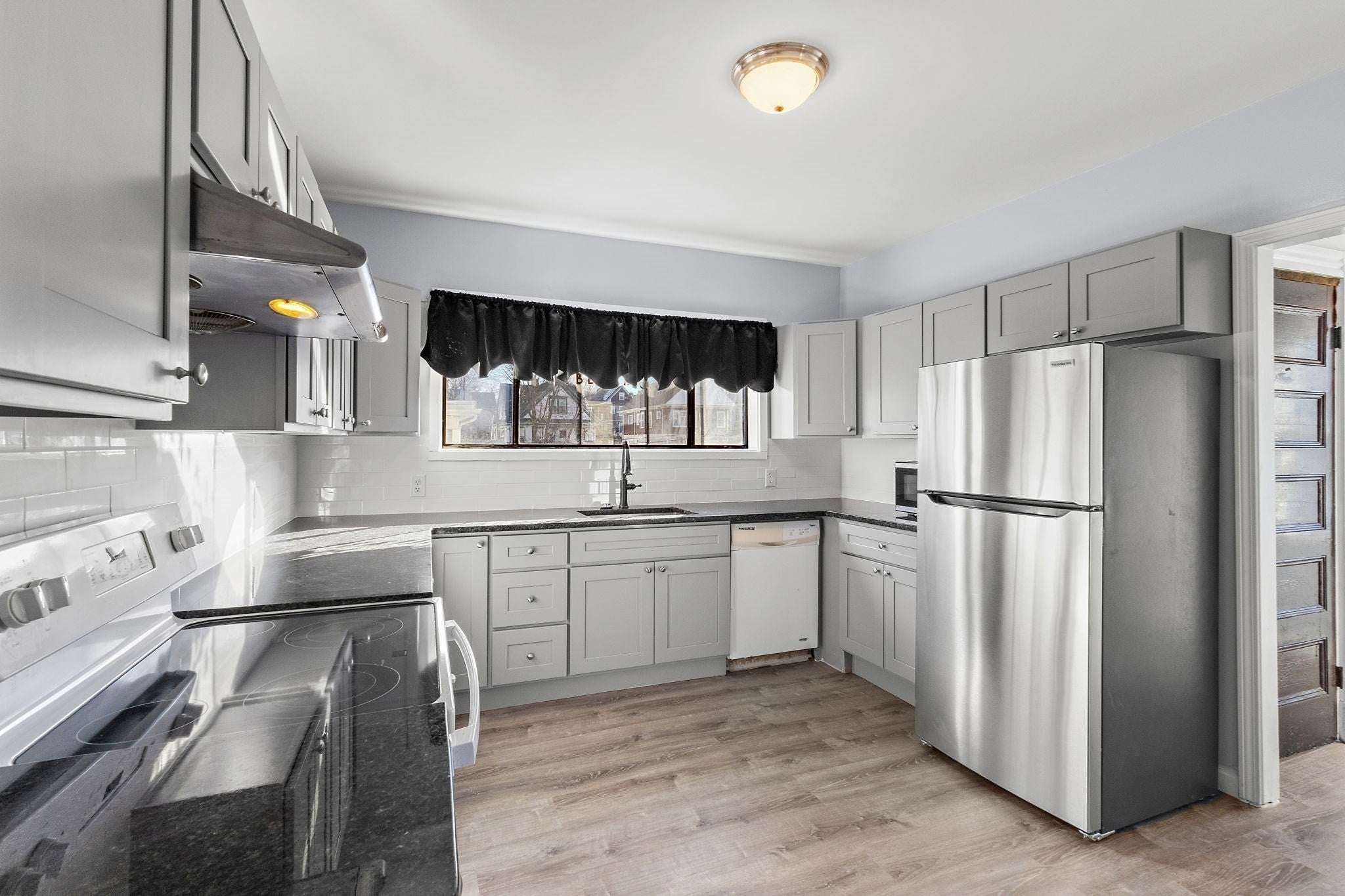 403-405 Ferry St, Malden, MA, 403-405 Ferry St, Malden, MA Photo #3