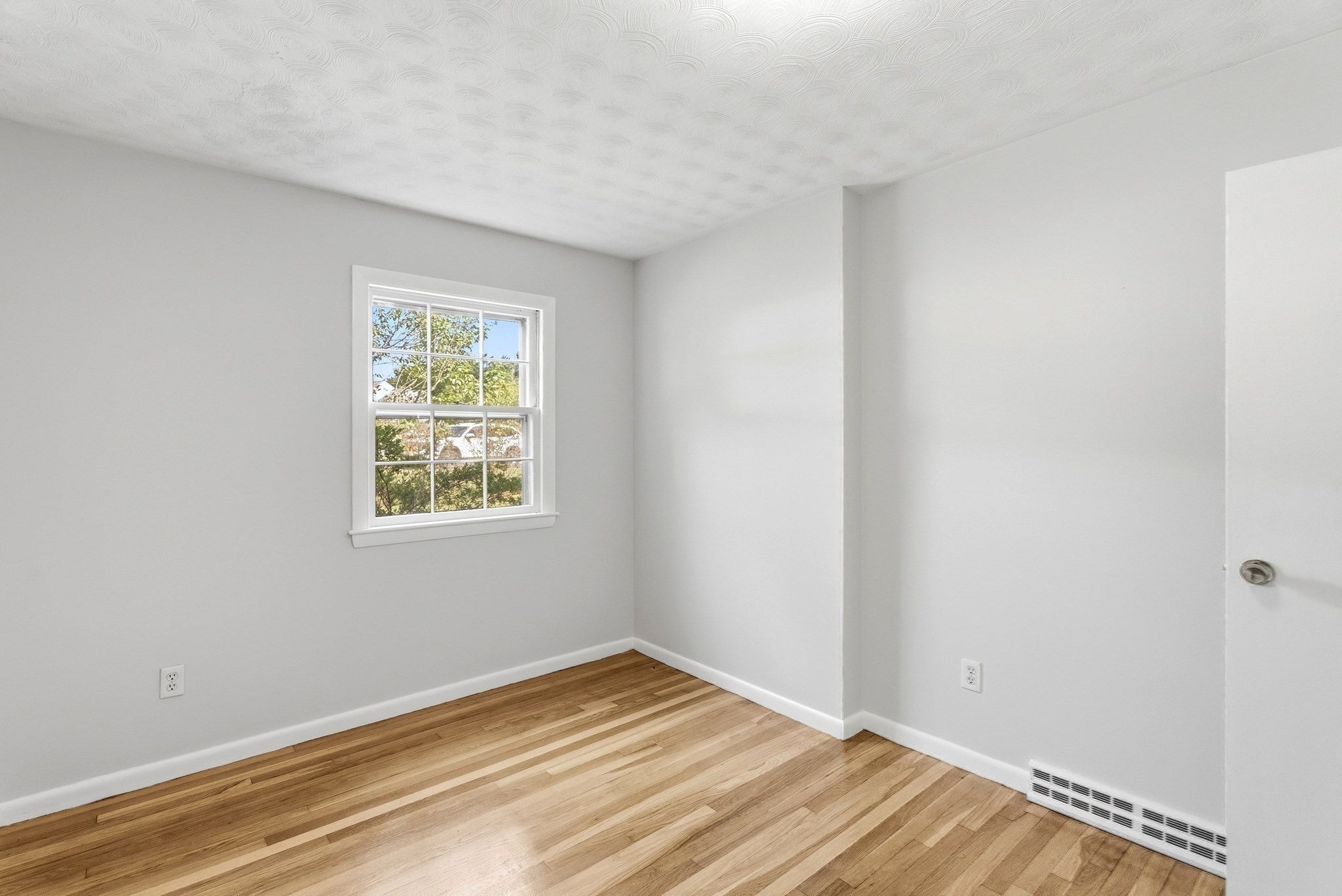 9 Hidden Way, Chelmsford, MA Photo #21