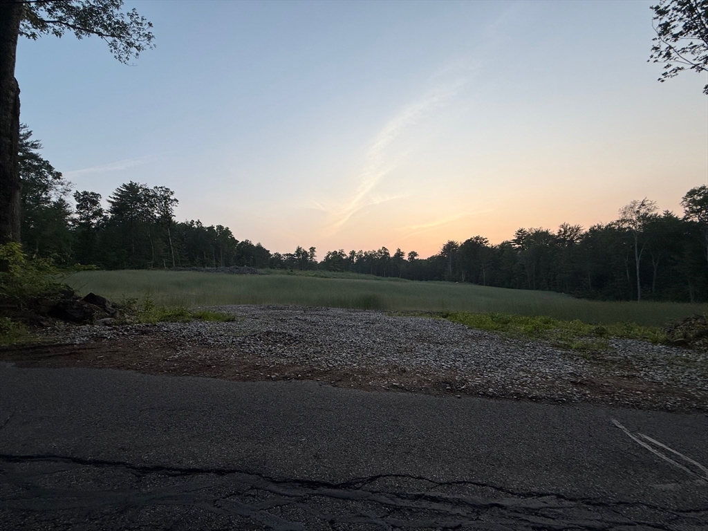 163 Long Hill Rd