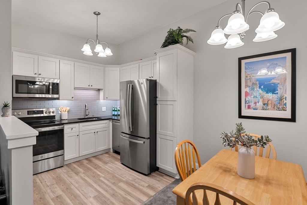 74 Beach St 6-9