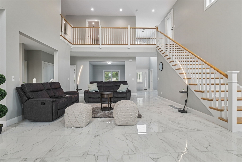 920 Drift Rd