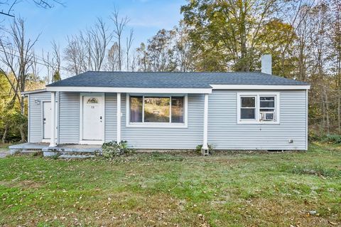 13 South Maple Street Brookfield MA 01506