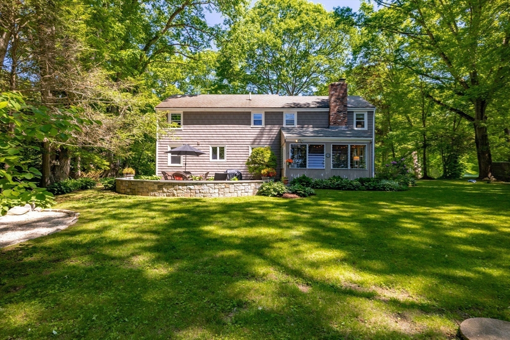 27 Tallwood Dr