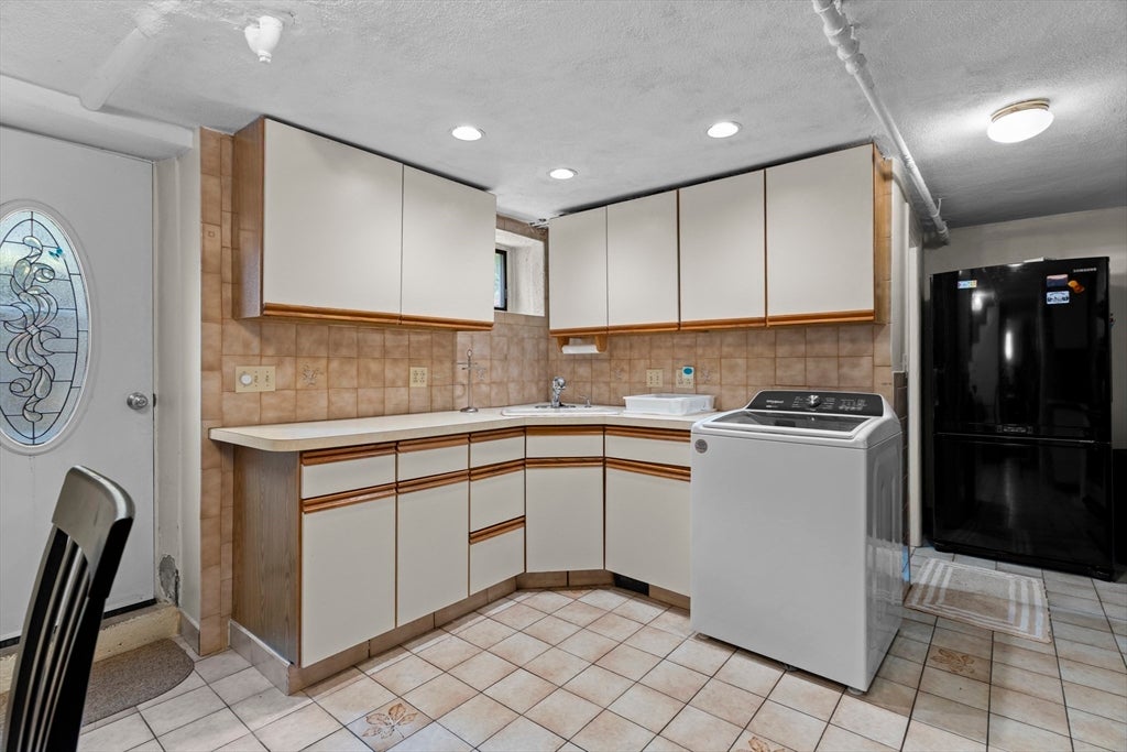 96 Loring Ave, Winchester, MA, 96 Loring Ave, Winchester, MA Photo #15