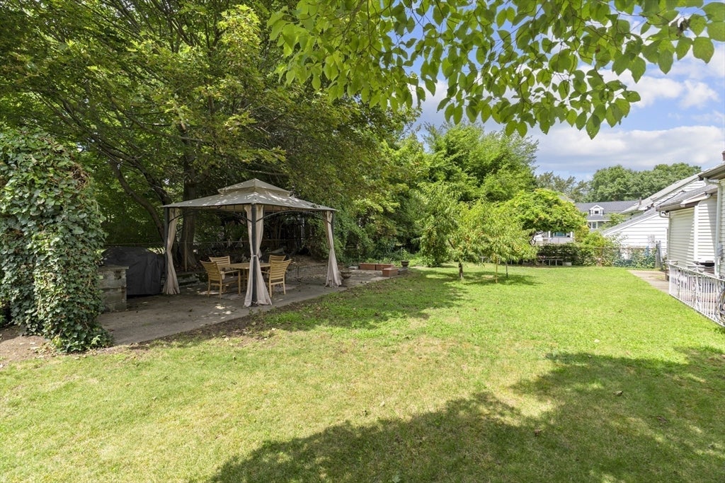 96 Loring Ave, Winchester, MA, 96 Loring Ave, Winchester, MA Photo #24