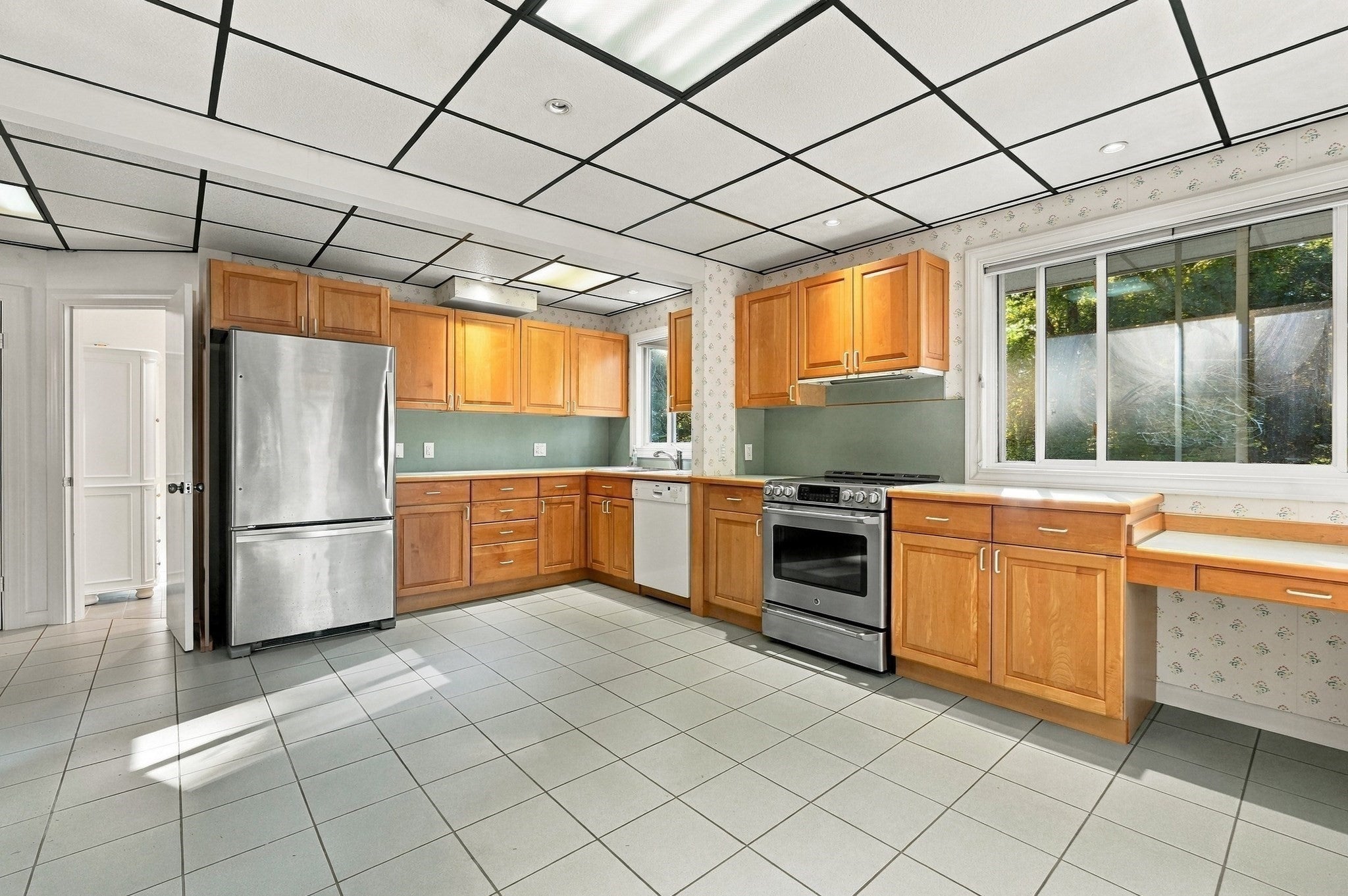 14 Crooked River Rd, Wareham, MA, 14 Crooked River Rd, Wareham, MA Photo #6