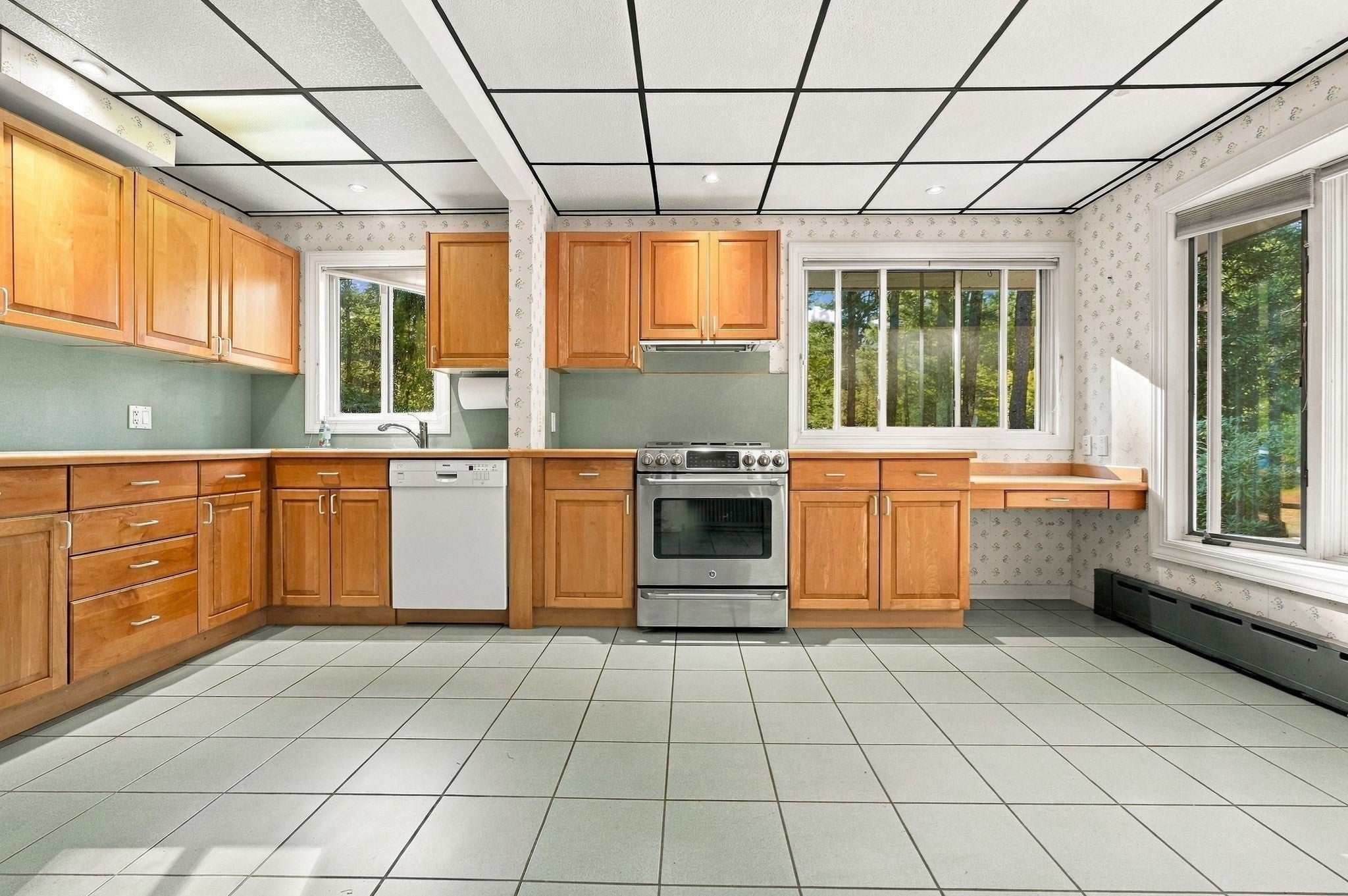 14 Crooked River Rd, Wareham, MA, 14 Crooked River Rd, Wareham, MA Photo #7
