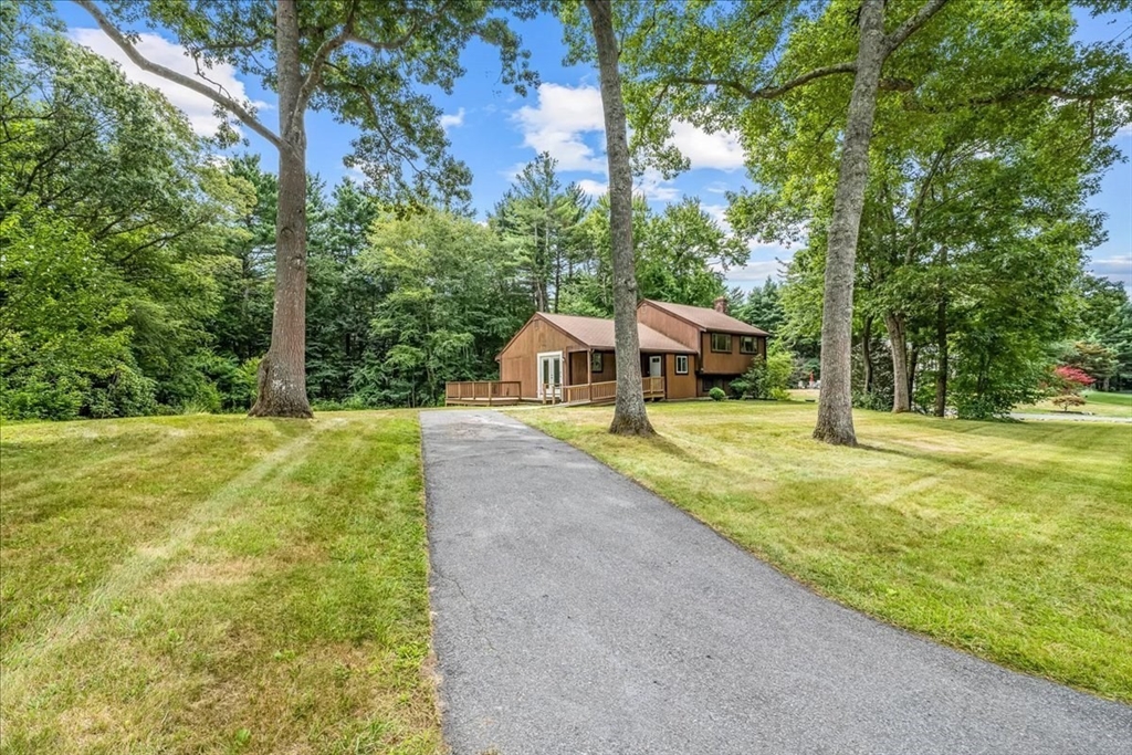 110 Queens Brook Rd