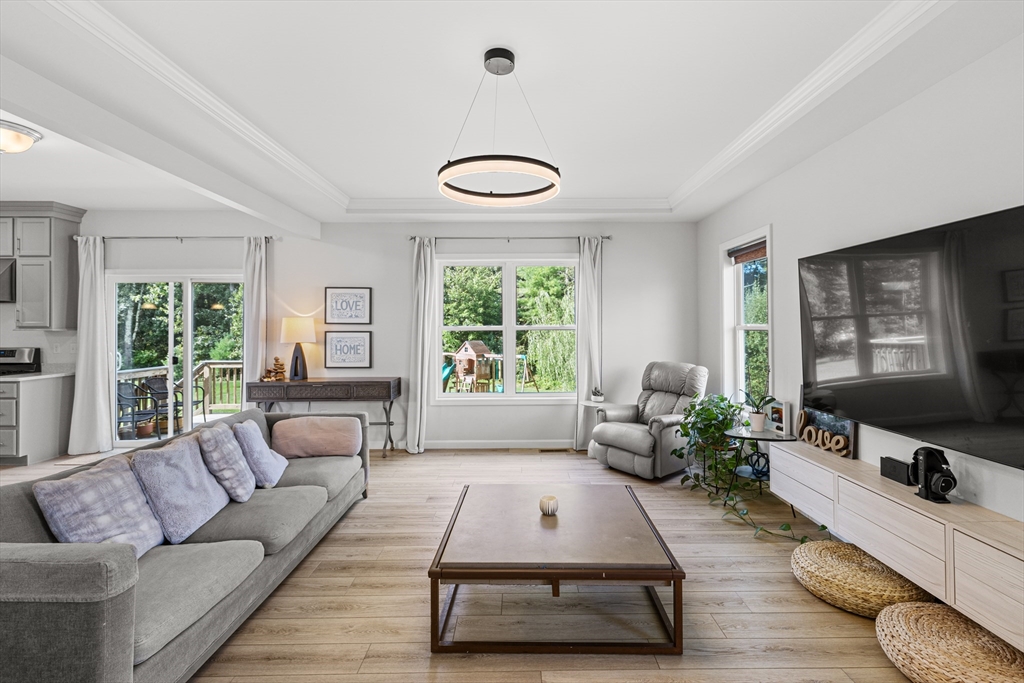 115 Goldfinch Drive