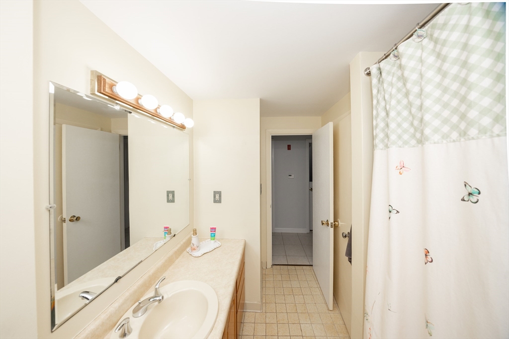 20 Knollwood Rd, Paxton, MA Photo #24