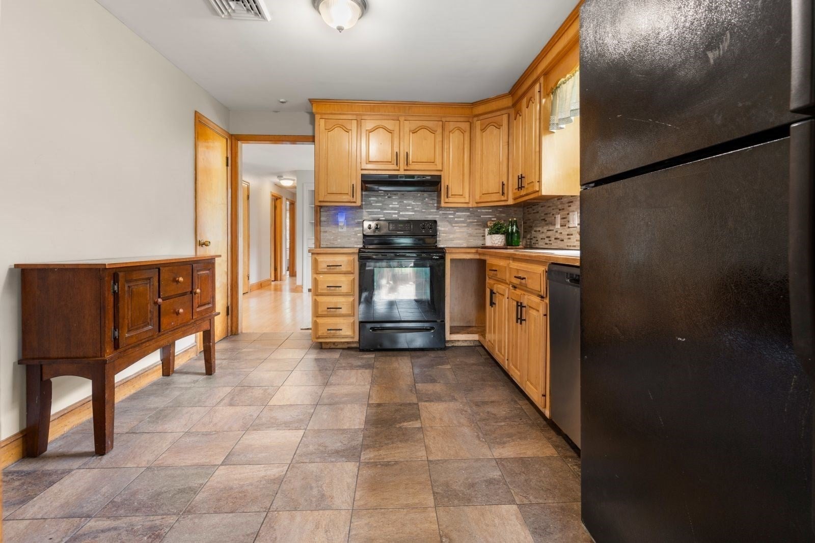 8 Helene St, Quincy, MA, 8 Helene St, Quincy, MA Photo #19