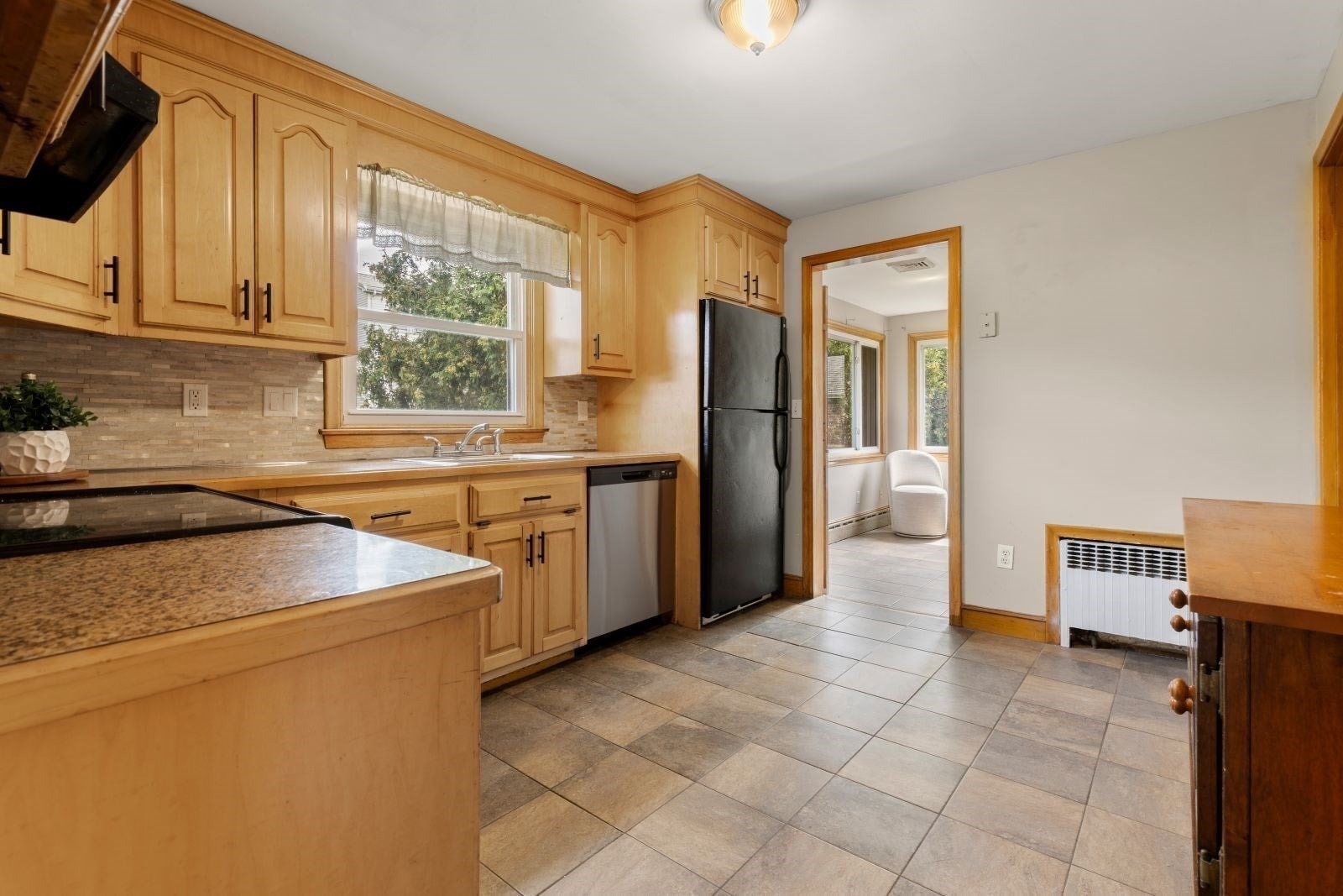 8 Helene St, Quincy, MA, 8 Helene St, Quincy, MA Photo #17