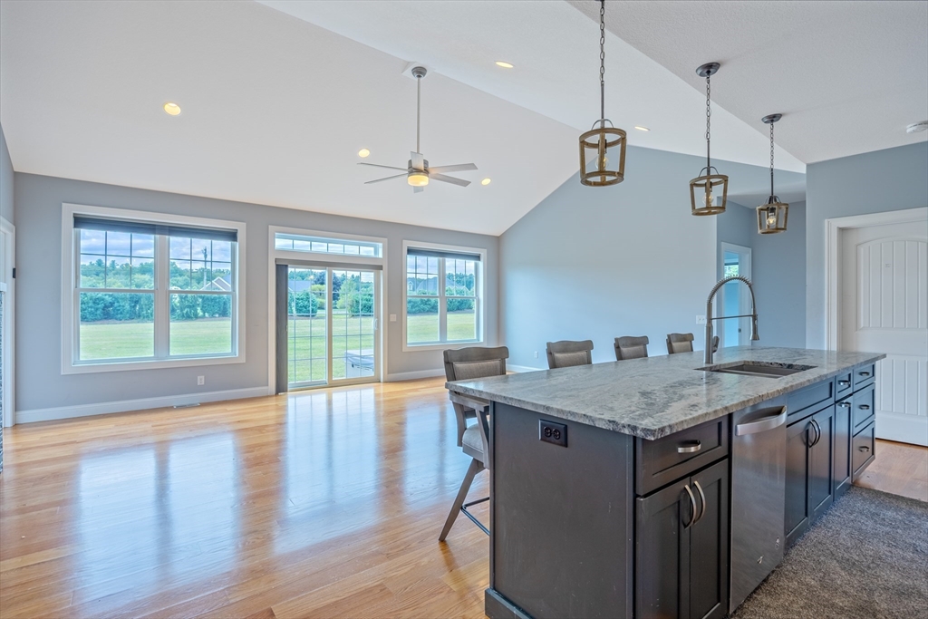 10 Sawgrass Lane