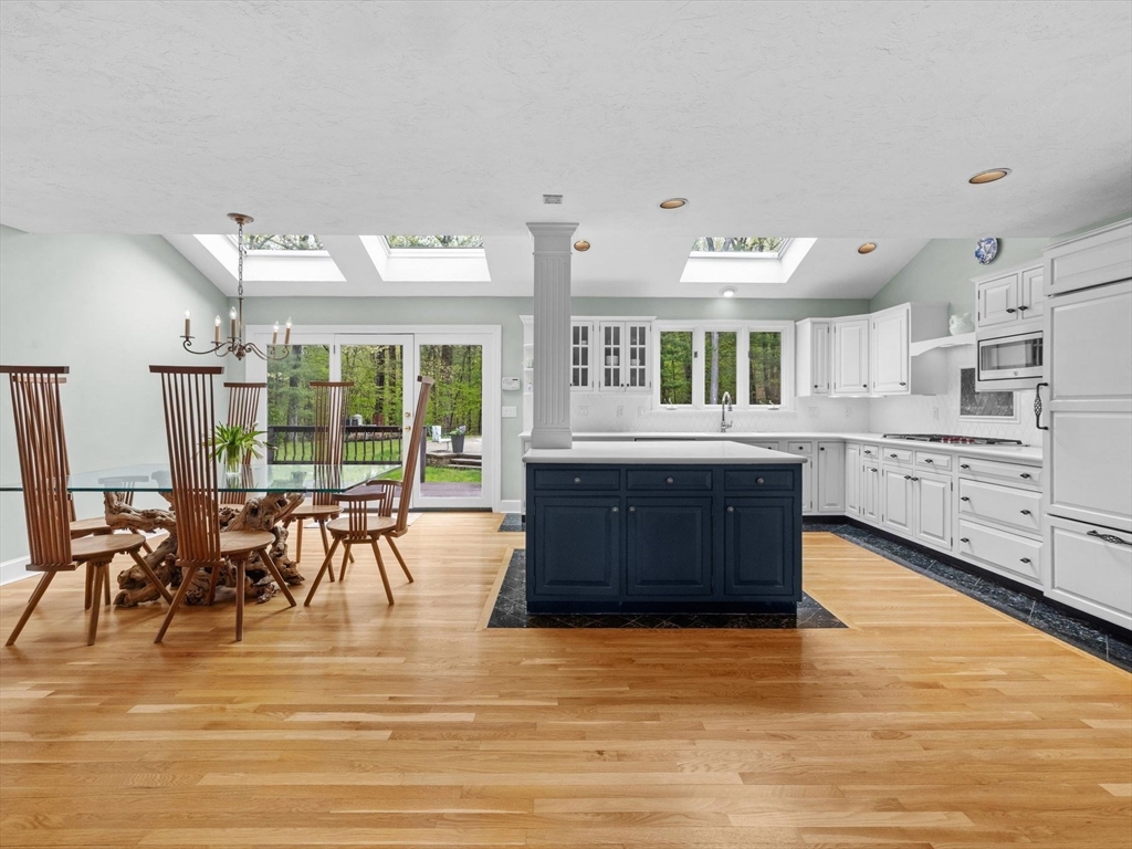 9 Catie Dr, Westborough, MA Photo #13