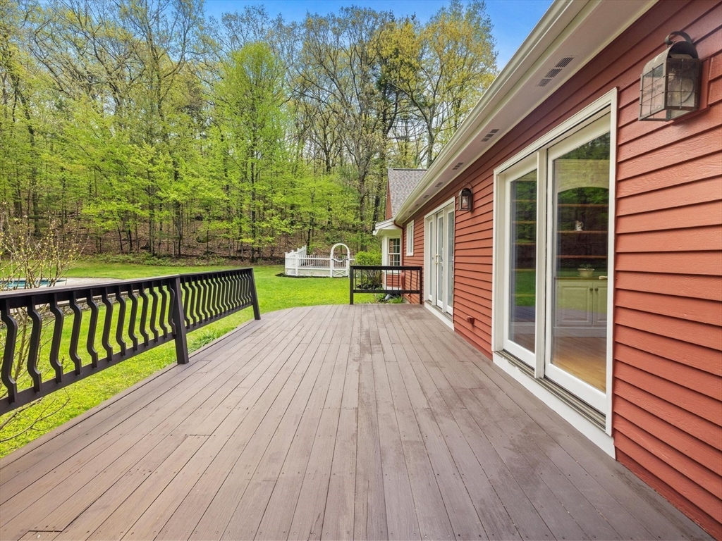 9 Catie Dr, Westborough, MA Photo #39