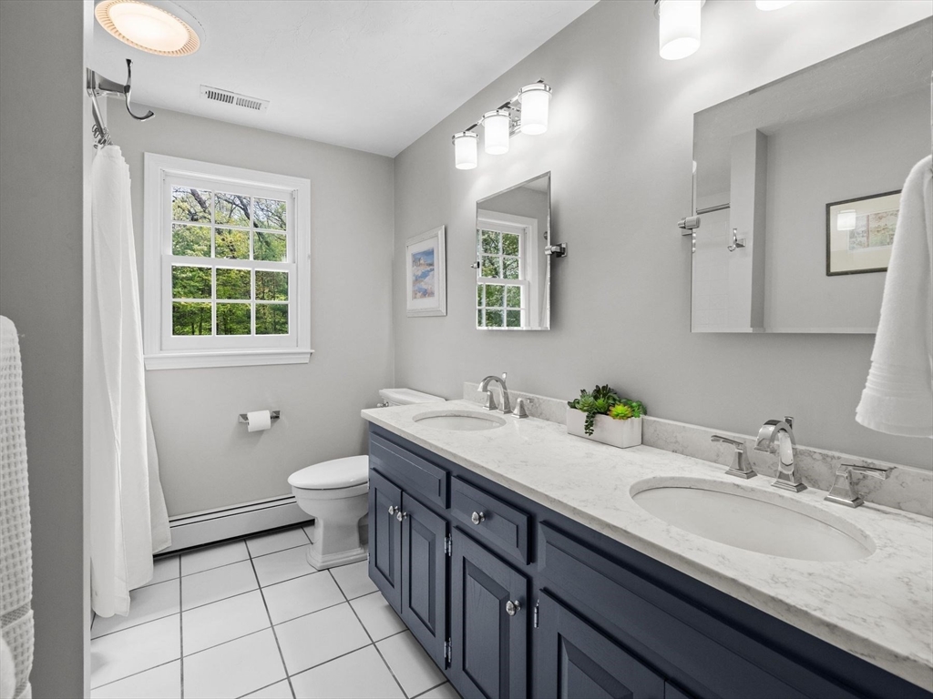 9 Catie Dr, Westborough, MA Photo #24