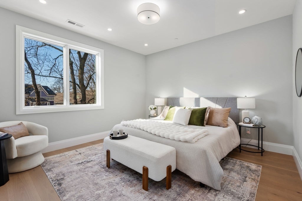 956 Walnut Street #3, Newton, MA Photo #21