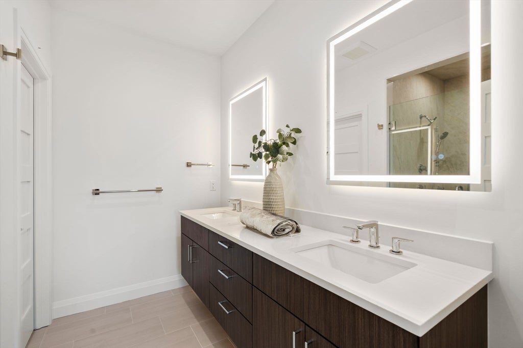 956 Walnut Street #3, Newton, MA Photo #22