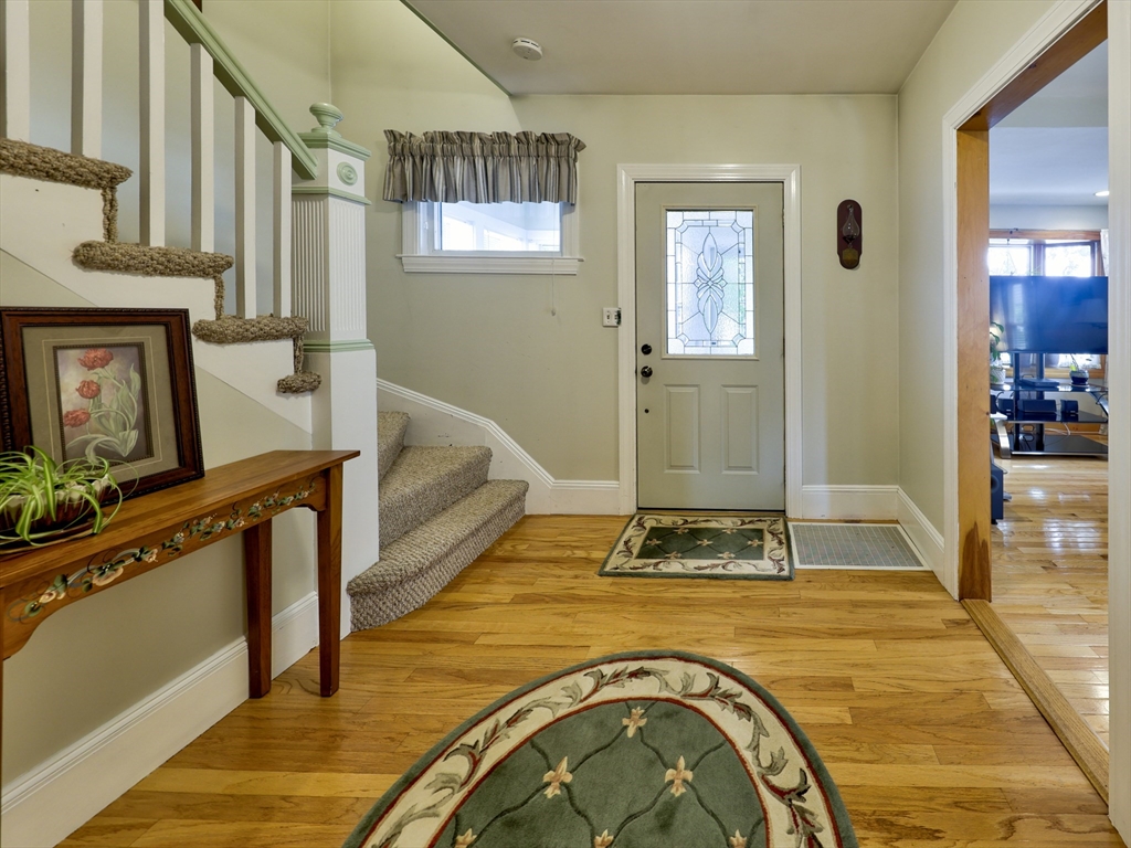 27 Newton Avenue