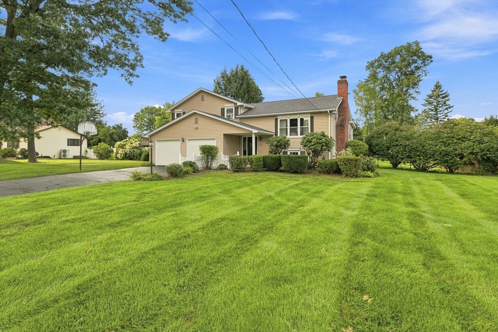 367 Steiger Dr, Westfield, MA, 367 Steiger Dr, Westfield, MA Photo #2